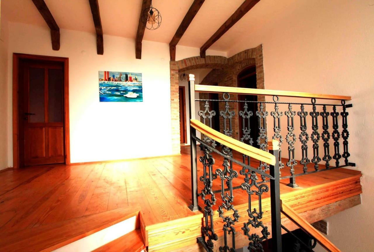 Side Cottagehause Экстерьер фото