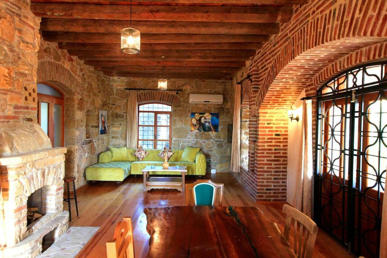 Side Cottagehause Экстерьер фото